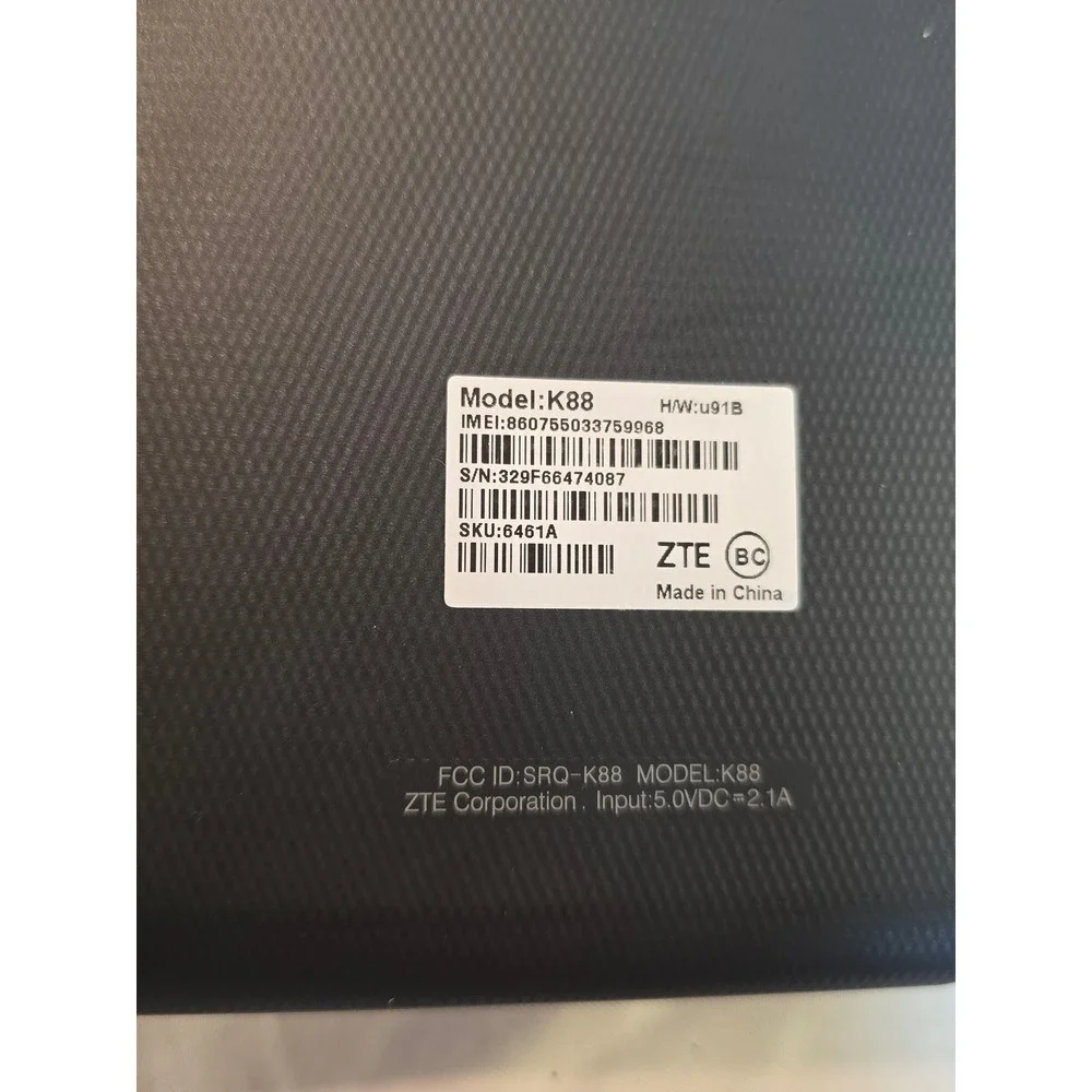 ZTE Trek 2 HD K88 8 inch Tablet AT&T 16GB Black with Green Bumper Case